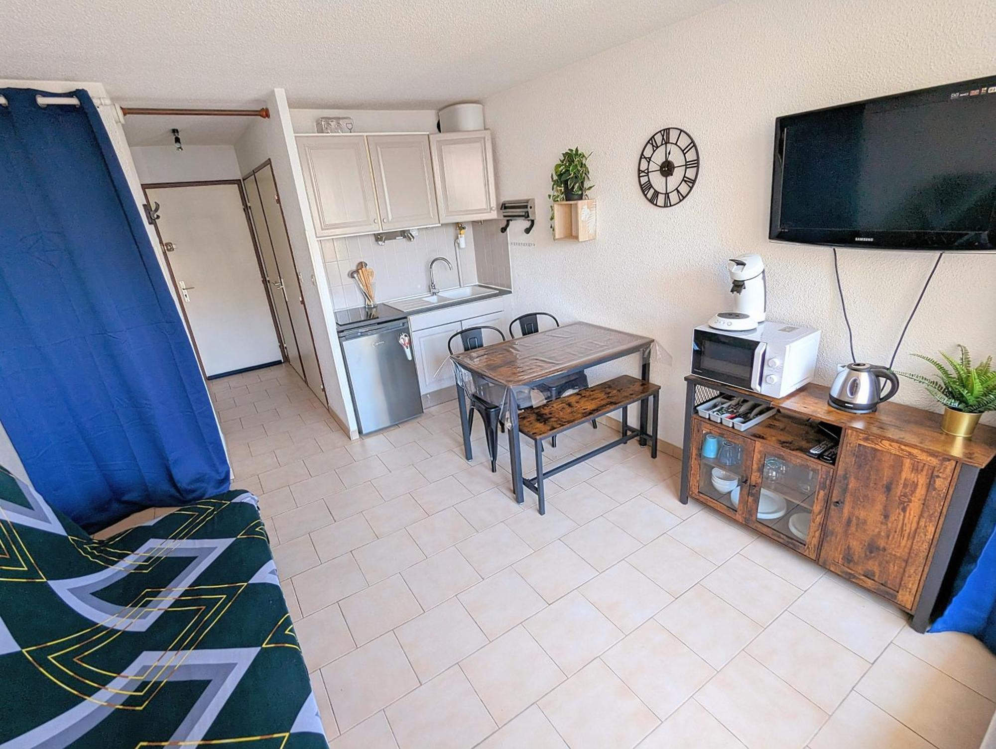 Appartement Au Calme + Parking Agde Exterior photo