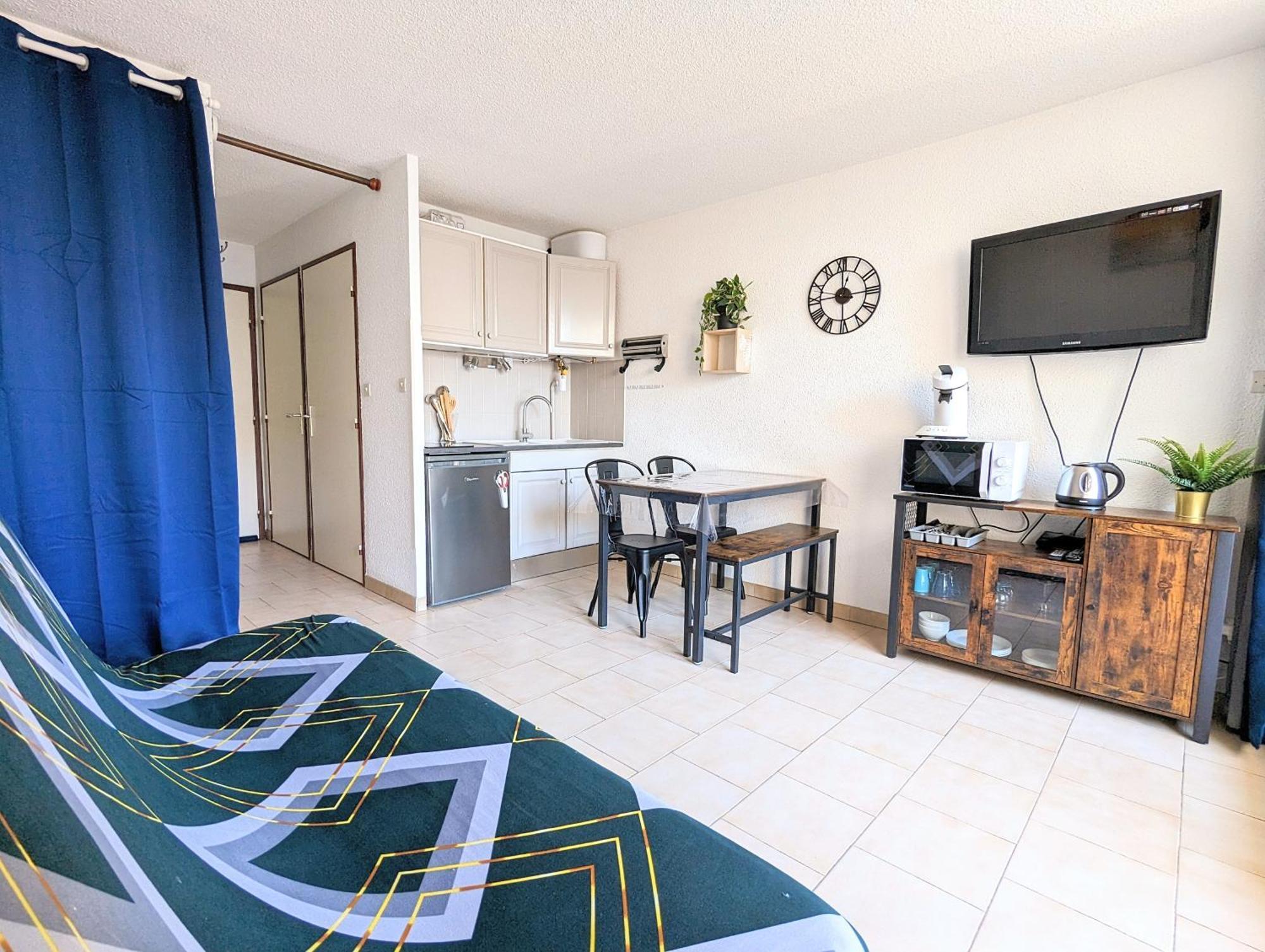 Appartement Au Calme + Parking Agde Exterior photo
