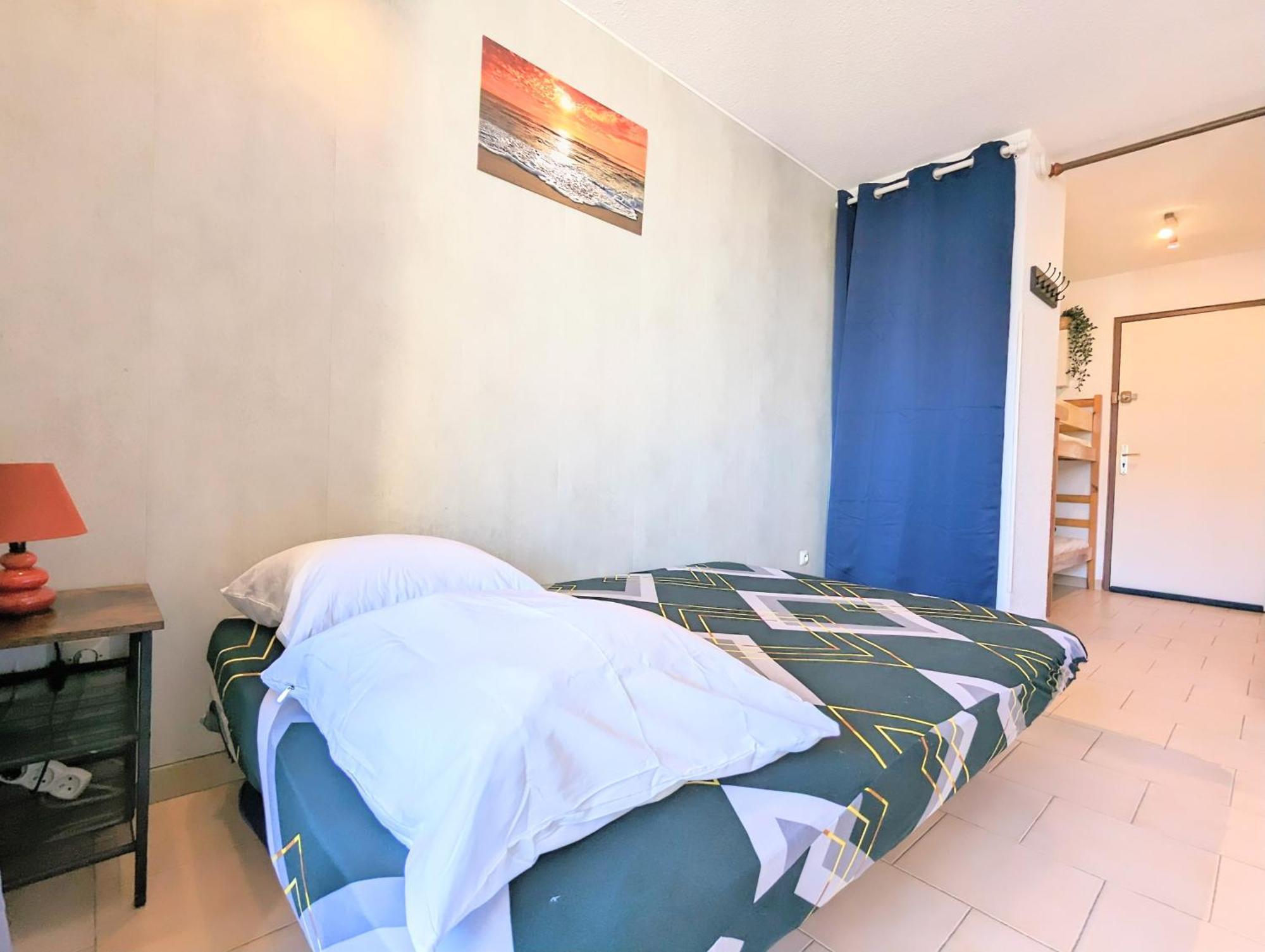 Appartement Au Calme + Parking Agde Exterior photo