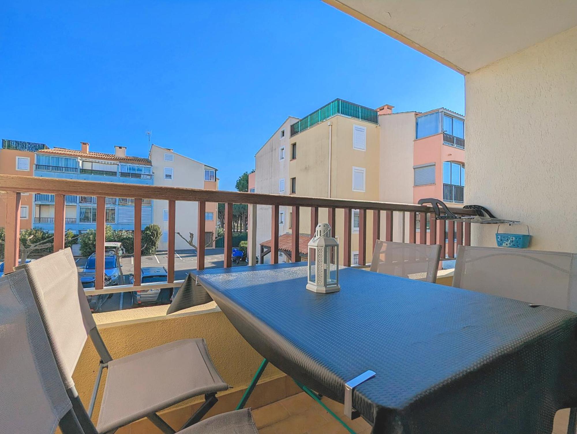 Appartement Au Calme + Parking Agde Exterior photo